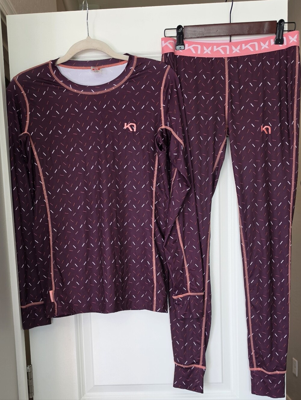 Kari Traa Women’s Matching Activewear Set M Leggings And Top Athleisure - Picture 2 of 15